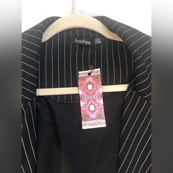 PINSTRIPE BELTED JACKET SIZE: 16 - Picture 7 of 12